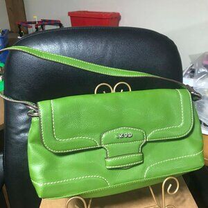 Izod purse
